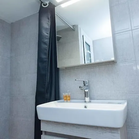 Ano Kipseli Gem 1 Bd For 4 People Apartment Athens